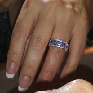 Multi-color sapphire rings